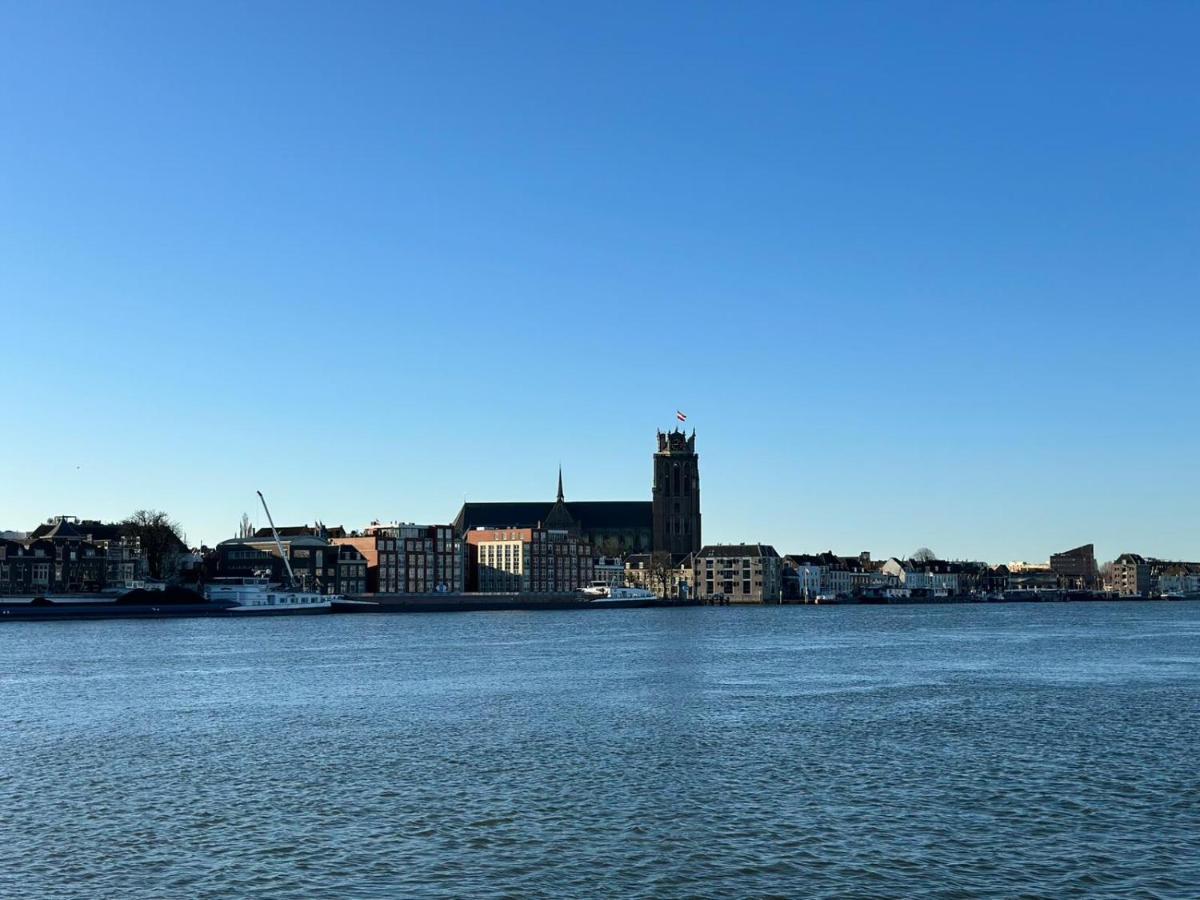 Ferienwohnung Studio Aan De Maas Zwijndrecht Exterior foto